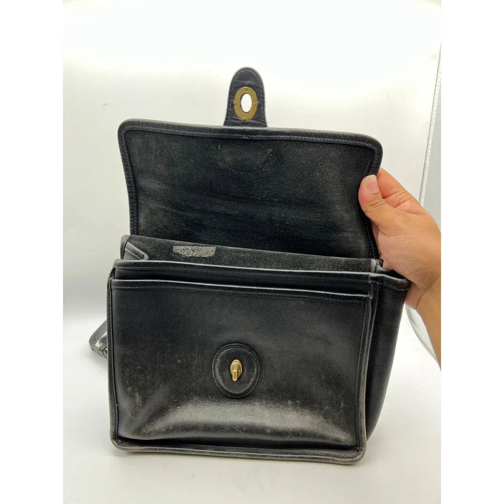 VTG Coach Black Leather Briefcase Messenger Bag Turnlock Brass Hardware G13 9927